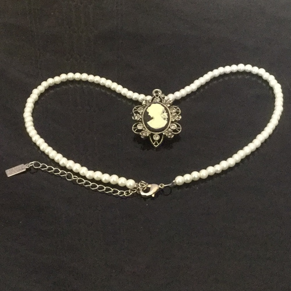 Vtg.15”W/3”FreshwaterCultured White Pearl&CameoPdt - Picture 11 of 14
